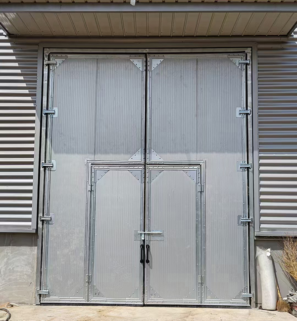 陈仓工业平开门