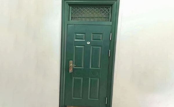 陈仓学校教室门